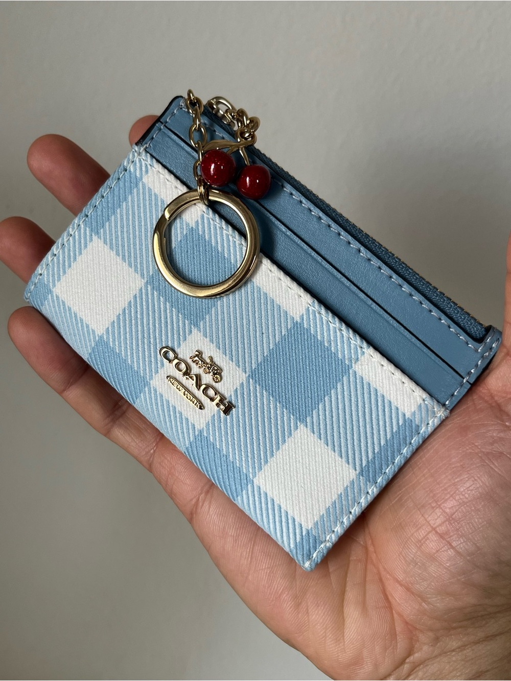 Coach card holder🎈🎈